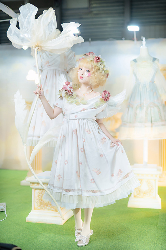 天使過ぎるロリータ姿に注目！ フォロワー数95万の中国人気レイヤー・Usagi【写真26枚】