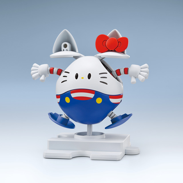 「2020年 愛と平和のガンダム&ハローキティプロジェクト」ハローキティ×ハロ（アニバーサリーモデル） （C）創通・サンライズ（C）’76, ’19 SANRIO 著作(株)サンリオ