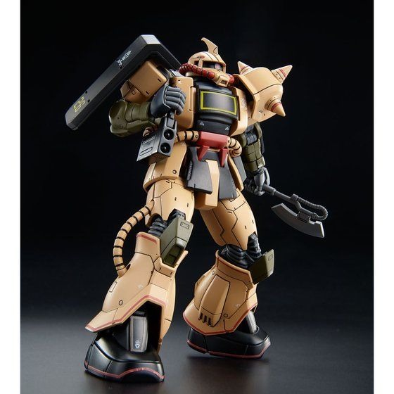 「HG 1/144 ザク・デザートタイプ」2,420円（税込）（C）創通・サンライズ