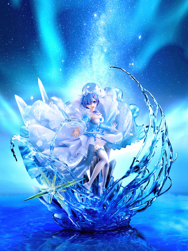 「Re:ゼロから始める異世界生活 レム -Crystal Dress Ver-」30,700円（税抜）（C）長月達平・株式会社KADOKAWA刊／Re:ゼロから始める異世界生活製作委員会
