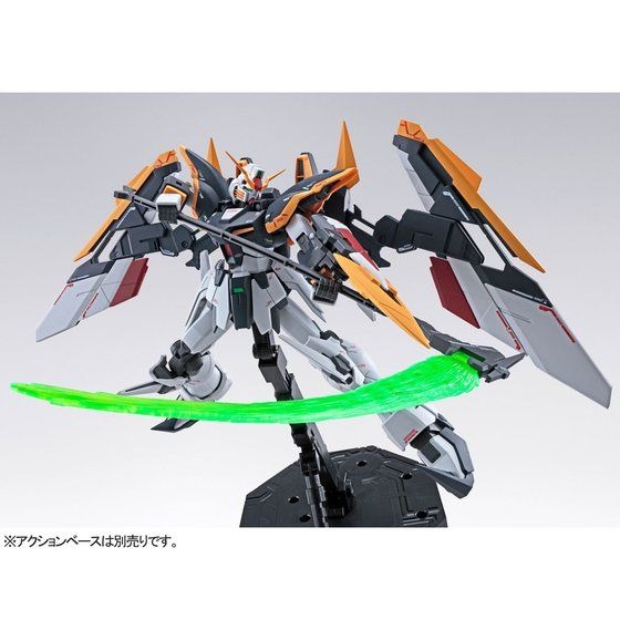 「MG 1/100 ガンダムデスサイズ EW（ルーセット装備）」4,950円（税込）（C）創通・サンライズ