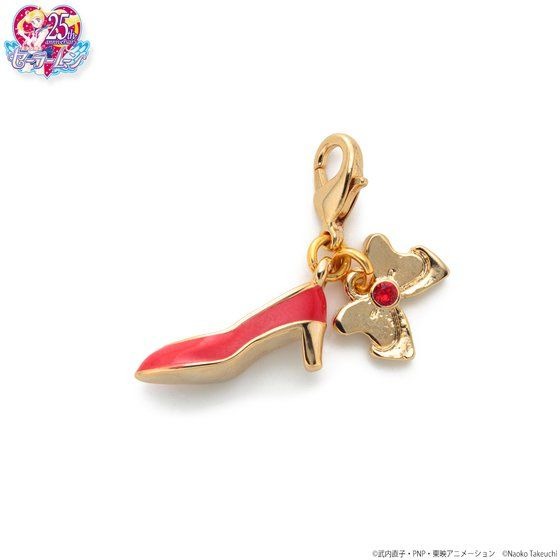「美少女戦士セーラームーン　靴型アクセサリーチャーム」各2,750円（税込）（C）武内直子・PNP・東映アニメーション（C）Naoko Takeuchi