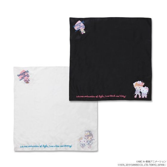 「ふたりはプリキュア×ハローキティ 刺繍スカーフ」ブラック／ホワイト：各9350円（C）ABC-A・東映アニメーション （C）1976, 2019 SANRIO CO., LTD. TOKYO,JAPAN