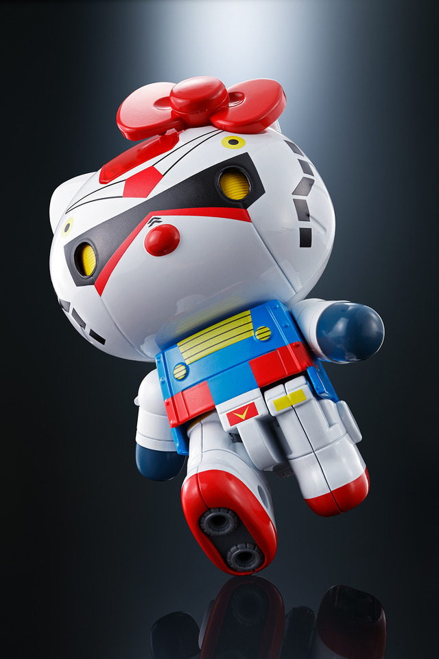 「超合金 ガンダム★ハローキティ」6,800円（税別）（C）創通・サンライズ （C）1976, 2020 SANRIO CO., LTD.