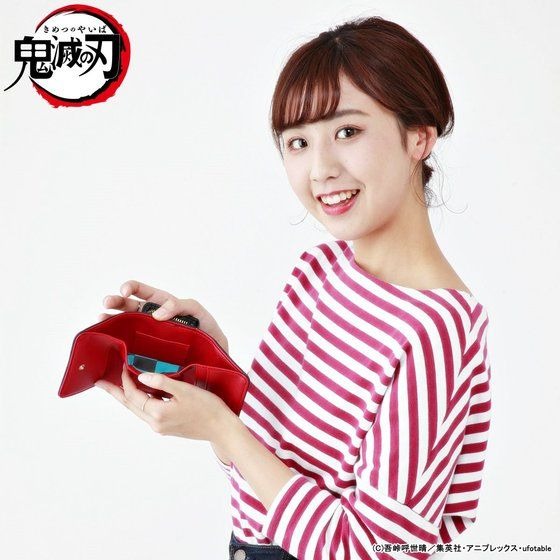 「鬼滅の刃　財布」11,000円（税込）（C）吾峠呼世晴／集英社・アニプレックス・ufotable