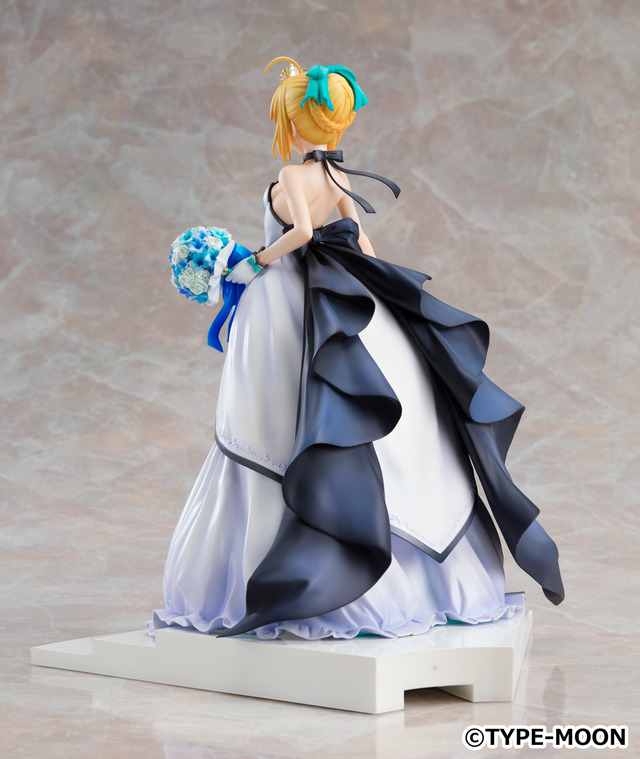 「セイバー 遠坂凛 間桐桜 ～15th Celebration Dress Ver.～ Premium Box」40,909円（税別）（C）TYPE-MOON