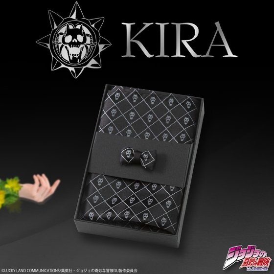 「PB限定【ジョジョの奇妙な冒険 ダイヤモンドは砕けない】吉良吉影 ポケットチーフセット」3,850 円（税込）（C）LUCKY LAND COMMUNICATIONS/集英社・ジョジョの奇妙な冒険DU製作委員会