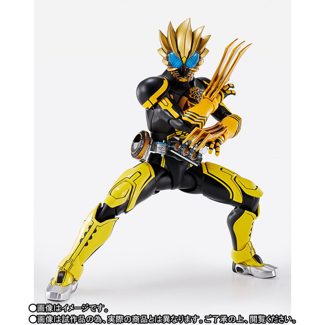 「S.H.Figuarts（真骨彫製法） 仮面ライダーオーズ ラトラーター コンボ」7,150円（税込）（C）石森プロ・東映