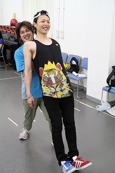 （ｃ）許斐 剛／集英社・ＮＡＳ・新テニスの王子様プロジェクト