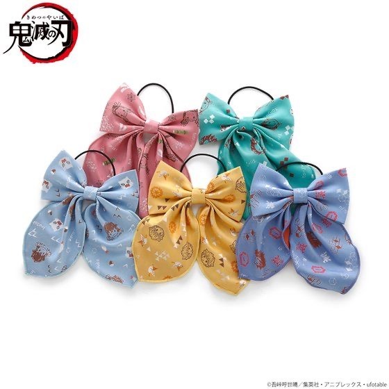 「鬼滅の刃　モチーフ総柄リボンヘアゴム」1,540円（税込）（C）吾峠呼世晴／集英社・アニプレックス・ufotable