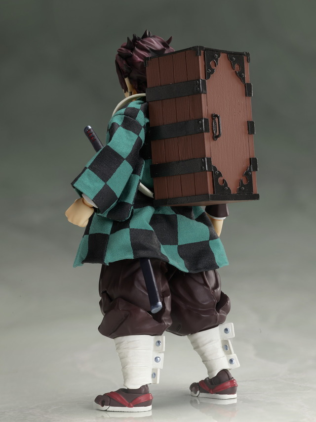 「BUZZmod.　鬼滅の刃　竈門炭治郎」8,000円（税別）（C）吾峠呼世晴／集英社・アニプレックス・ufotable