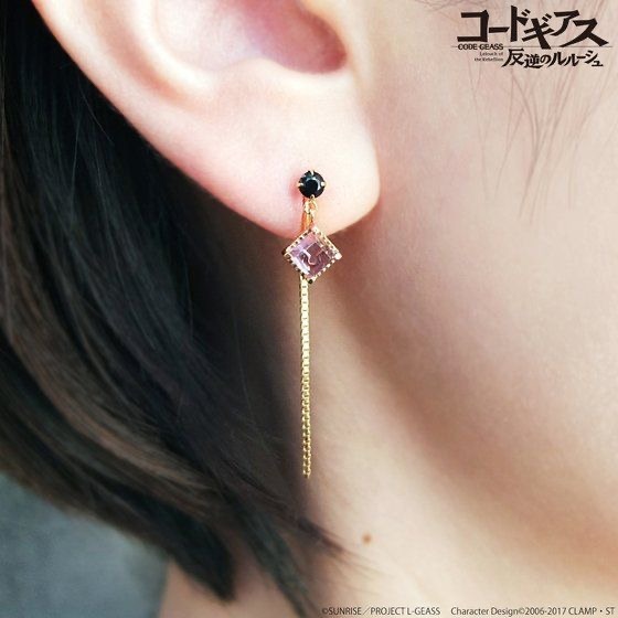 「コードギアス　反逆のルルーシュ×TAKE-UP　シルバーYGコーティングイヤリング」27,500円（税込）（C）S／PLG CD （C）CLAMP・ST