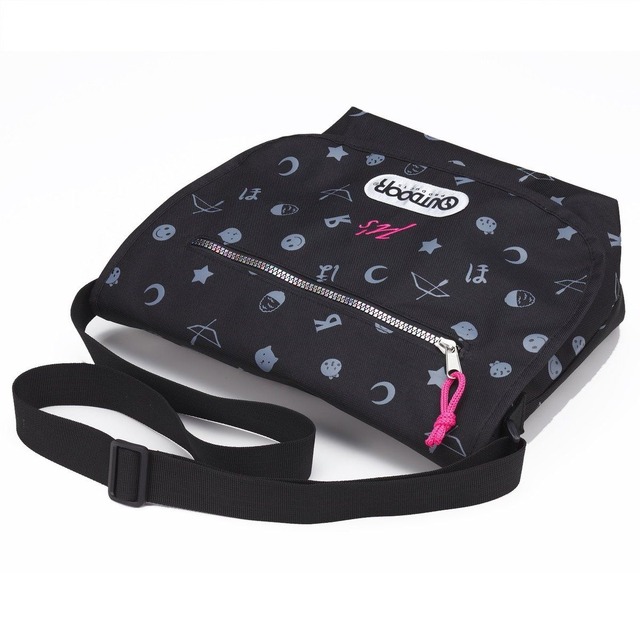 「ラブライブ！×OUTDOOR PRODUCTS ショルダーバッグ」5,390円（税込）（C）2013 プロジェクトラブライブ！