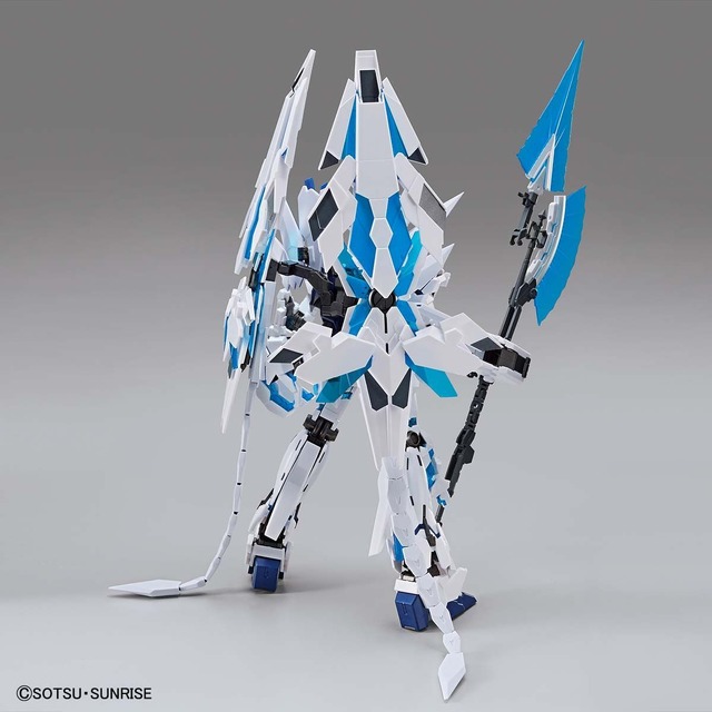 「MG 1/100 ガンダムベース限定 ユニコーンガンダム ペルフェクティビリティ【2020年6月発送】」13,200円（税込）（C）創通・サンライズ