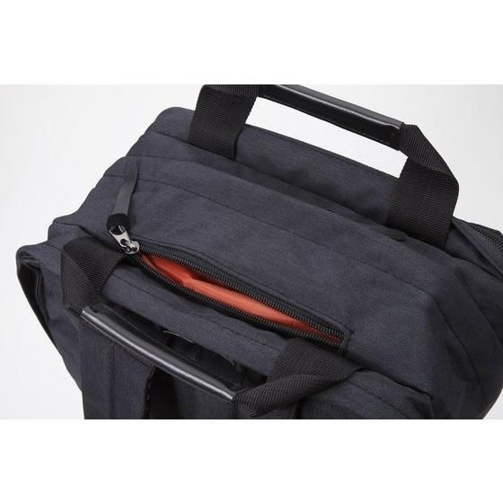 「平成仮面ライダーシリーズ　ビジネスリュック【企業シリーズ】SMART BRAIN」10,450円（税込）（C）石森プロ・テレビ朝日・ADK・東映（C）石森プロ・東映