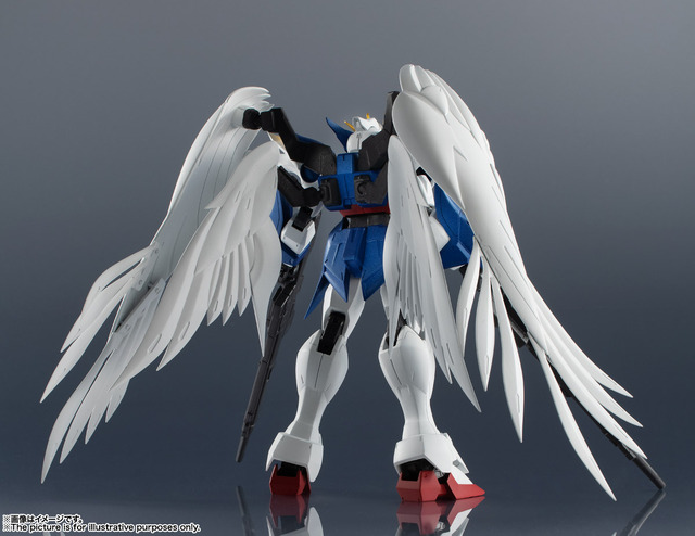 「GUNDAM UNIVERSE XXXG-00W0 WING GUNDAM ZERO（EW）」3,300円（税込）（C）創通・サンライズ（C）SOTSU・SUNRISE