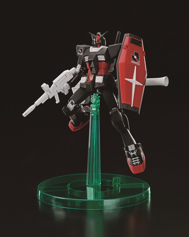 「HG RX-78-2 ガンダム J リーグ Ver.」2020 年 2 月 8 日（土）より順次発売中、2,000 円（税 10%込）（C）創通・サンライズ