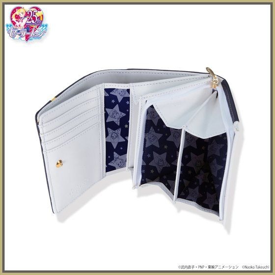 「セーラースターライツ　レザー2つ折り財布」20,900円（税込）(C)Naoko Takeuchi(C)武内直子・PNP・東映アニメーション