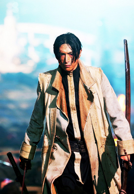 伊勢谷友介（四乃森蒼紫）(C) 和月伸宏／集英社