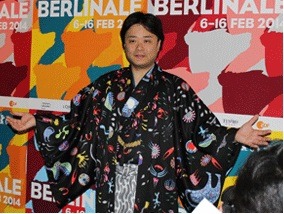 （c）CALF／マコトヤ