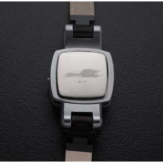 「仮面ライダー電王　変身！腕時計【Live Action Watch】」27,500 円（税込）(C)石森プロ・東映