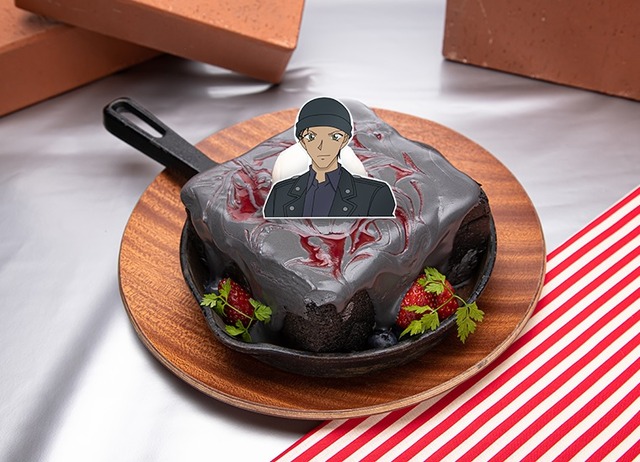 【赤井秀一カフェ（緋色編）】「赤井の黒ゴマハニーバタートースト」1,590円（C）青山剛昌／小学館・読売テレビ・TMS 1996（C）2020 青山剛昌／名探偵コナン製作委員会
