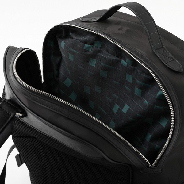 『鬼滅の刃』×SuperGroupies 炭治郎モデル バッグ 14,000円(税別) （C）吾峠呼世晴／集英社・アニプレックス・ufotable