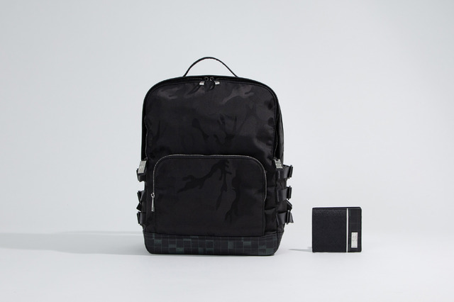 『鬼滅の刃』×SuperGroupies 炭治郎モデル バッグ、財布イメージ （C）吾峠呼世晴／集英社・アニプレックス・ufotable