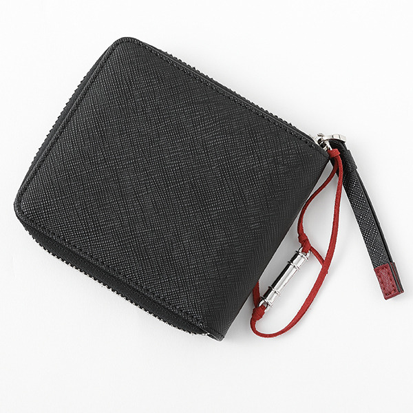 『鬼滅の刃』×SuperGroupies 禰豆子モデル 財布 10,800円(税別) （C）吾峠呼世晴／集英社・アニプレックス・ufotable