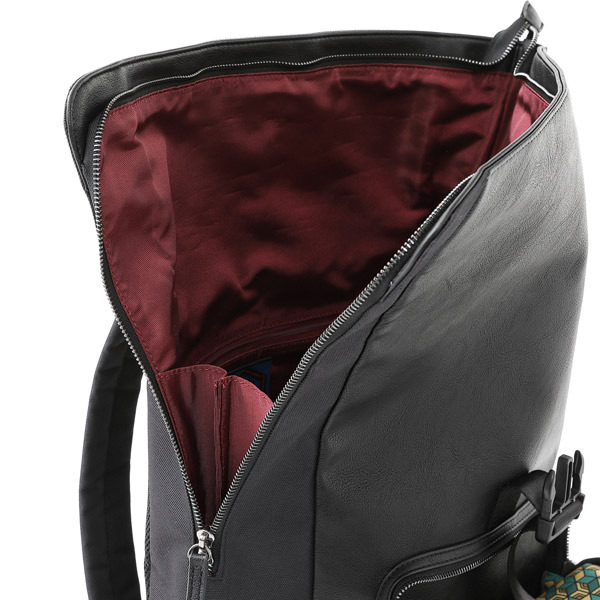 『鬼滅の刃』×SuperGroupies 義勇モデル バッグ 14,000円(税別) （C）吾峠呼世晴／集英社・アニプレックス・ufotable