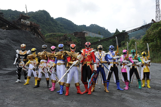 『天装戦隊ゴセイジャーVSシンケンジャー エピックON銀幕』　（C）2011「ゴセイジャーVSシンケンジャー」製作委員会 （C）2011テレビ朝日・東映AG・東映ビデオ・東映 （C）東映