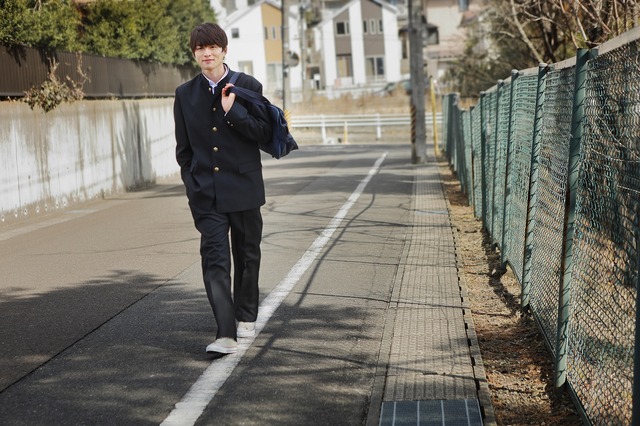 「実写ドラマ『Life 線上の僕ら』」（Ｃ）「Life 線上の僕ら」製作委員会（Ｃ）常倉三矢／芳文社