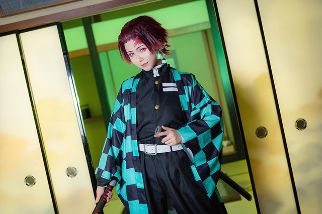 【コスプレ】「鬼滅の刃」竈門炭治郎と禰豆子の美麗レイヤー、“哀しき兄妹の物語”に挑戦【写真36枚】