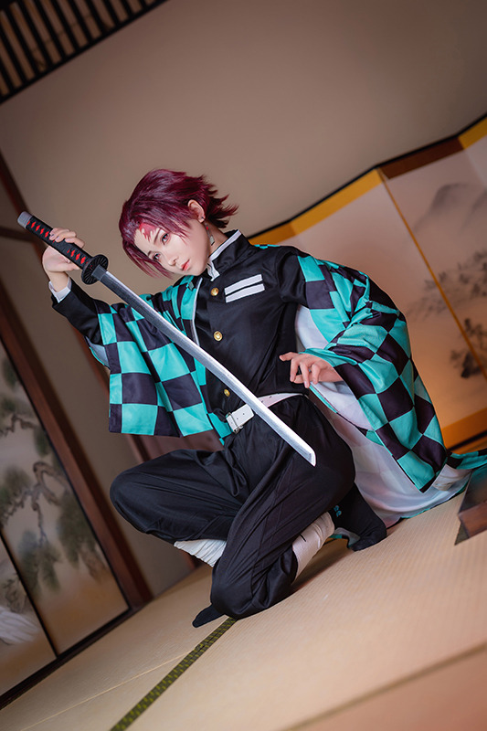 【コスプレ】「鬼滅の刃」竈門炭治郎と禰豆子の美麗レイヤー、“哀しき兄妹の物語”に挑戦【写真36枚】