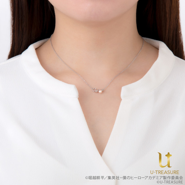 【僕のヒーローアカデミア】モチーフネックレス「麗日お茶子」（シルバー）11,000円、（K10イエローゴールド）33,000円 （C）堀越耕平／集英社・僕のヒーローアカデミア製作委員会 （C）U-TREASURE