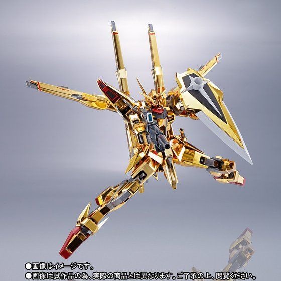 「METAL ROBOT魂 ＜SIDE MS＞ アカツキガンダム（シラヌイ装備）」18,700円（税込）（C）創通・サンライズ