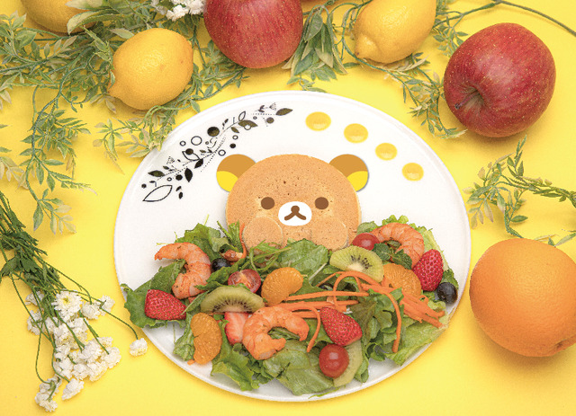 『リラックマのまくまくフルーツカフェ』リラックマのフルーツサラダ　1,590円（税抜）（C） 2020 San-X Co., Ltd. All Rights Reserved.