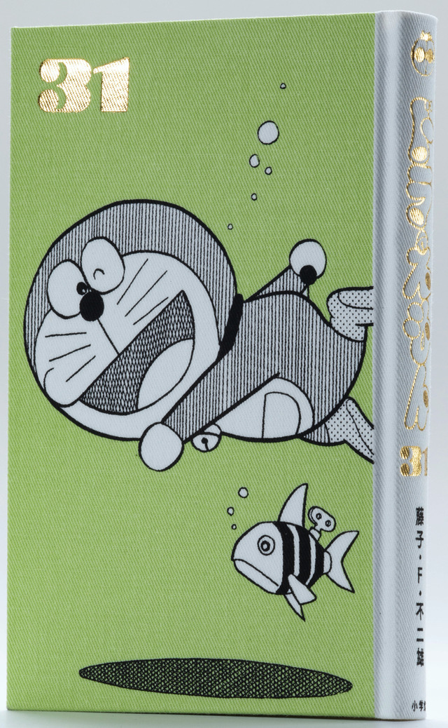 「100年ドラえもん」70,000円（税別）（C）藤子プロ・小学館