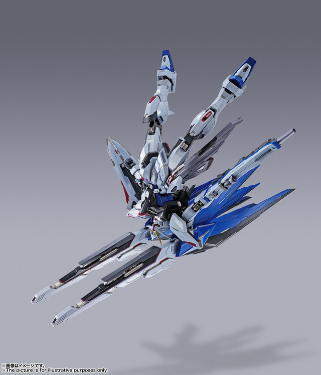 「METAL BUILDフリーダムガンダム CONCEPT 2」価格：26,400円(税10%込)（C）創通・サンライズ