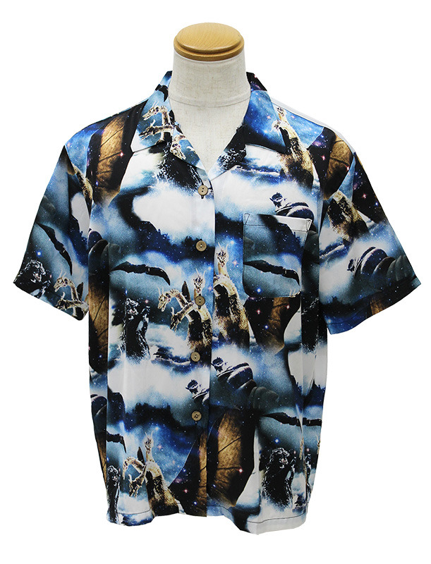 「地球最大の決戦フォトプリントアロハ」9,000円（税抜） (C) TOHO CO., LTD.