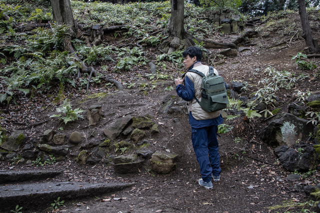 『NARUTO-ナルト- 疾風伝』コラボレーション はたけカカシバッグ 14,800円（税抜）（C）岸本斉史 スコット／集英社・テレビ東京・ぴえろ