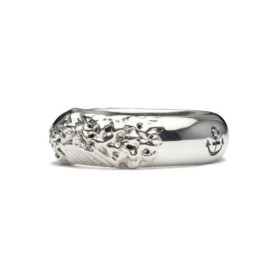 JOJO クレイジー・ダイヤモンドリング L size (JAM HOME MADE) 14,300円（税込）（C） LUCKY LAND COMMUNICATIONS/集英社・ジョジョの奇妙な冒険DU製作委員会