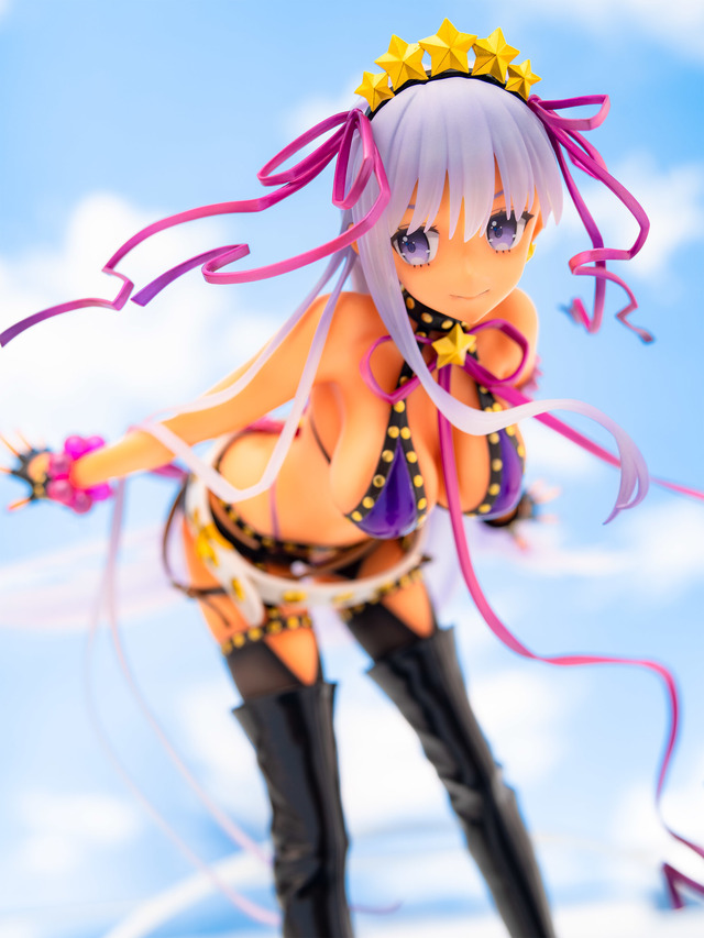 「ムーンキャンサー/BB（第二再臨）」18,800円（税抜）（C）TYPE-MOON / FGO PROJECT