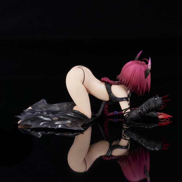 「ToLOVEる－とらぶる－ダークネス 黒咲芽亜　ダークネスVer. 1/6」16,500円（税別）（C）矢吹健太朗・長谷見沙貴／集英社・とらぶるダークネス製作委員会