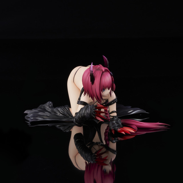 「ToLOVEる－とらぶる－ダークネス 黒咲芽亜　ダークネスVer. 1/6」16,500円（税別）（C）矢吹健太朗・長谷見沙貴／集英社・とらぶるダークネス製作委員会