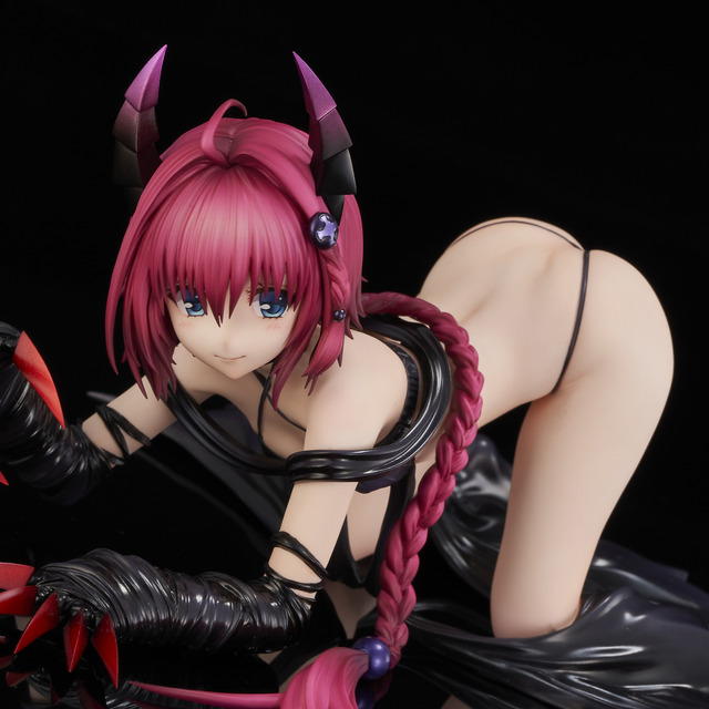 「ToLOVEる－とらぶる－ダークネス 黒咲芽亜　ダークネスVer. 1/6」16,500円（税別）（C）矢吹健太朗・長谷見沙貴／集英社・とらぶるダークネス製作委員会