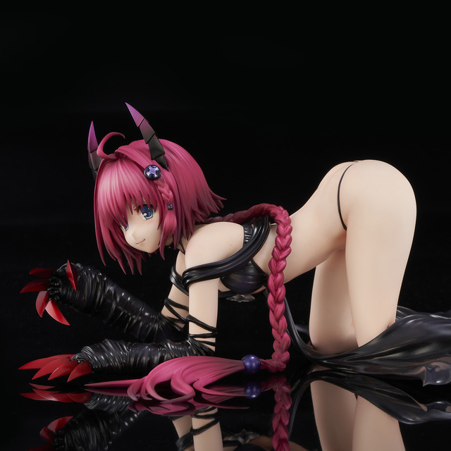 「ToLOVEる－とらぶる－ダークネス 黒咲芽亜　ダークネスVer. 1/6」16,500円（税別）（C）矢吹健太朗・長谷見沙貴／集英社・とらぶるダークネス製作委員会