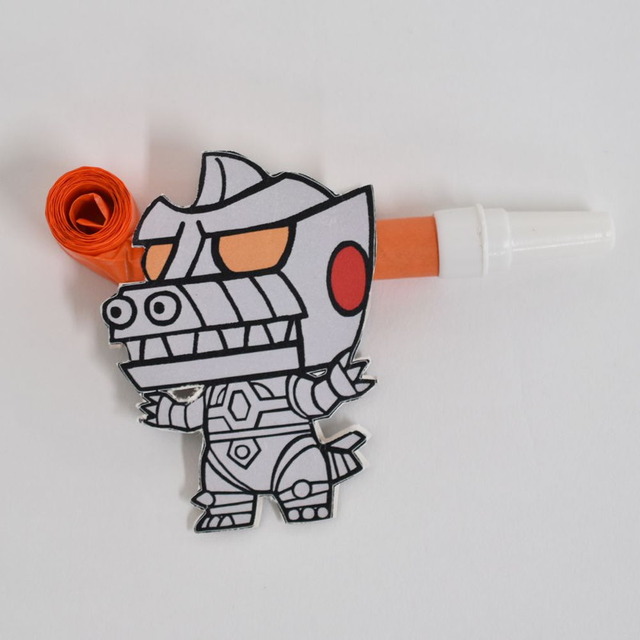 ぴろぴろ笛 3種　1,100円（税込）TM &（C）TOHO CO., LTD.