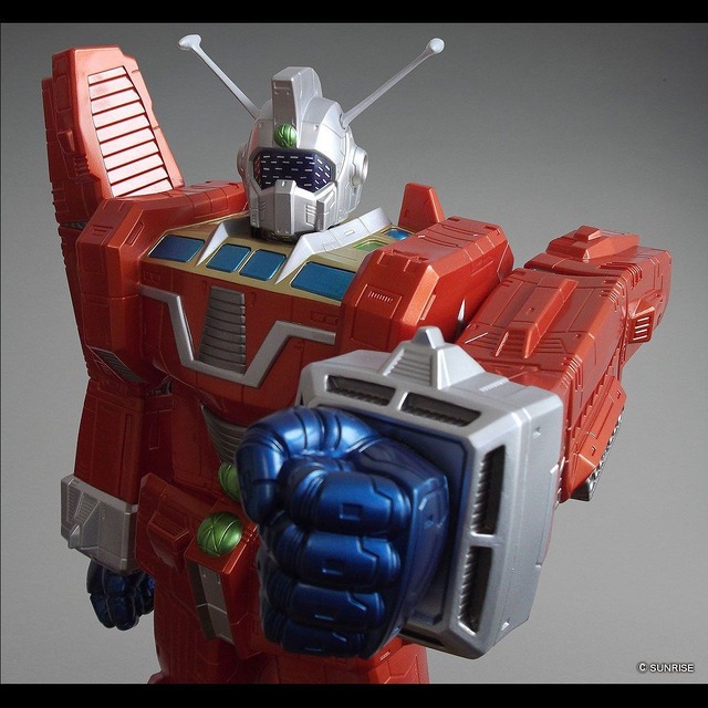 「ジャンボソフビフィギュア 伝説巨神イデオン」60,500円（税込）（Ｃ）サンライズ