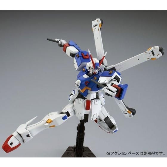 「HGUC 1/144 クロスボーン・ガンダム X3」2200円（税込）（Ｃ）創通・サンライズ